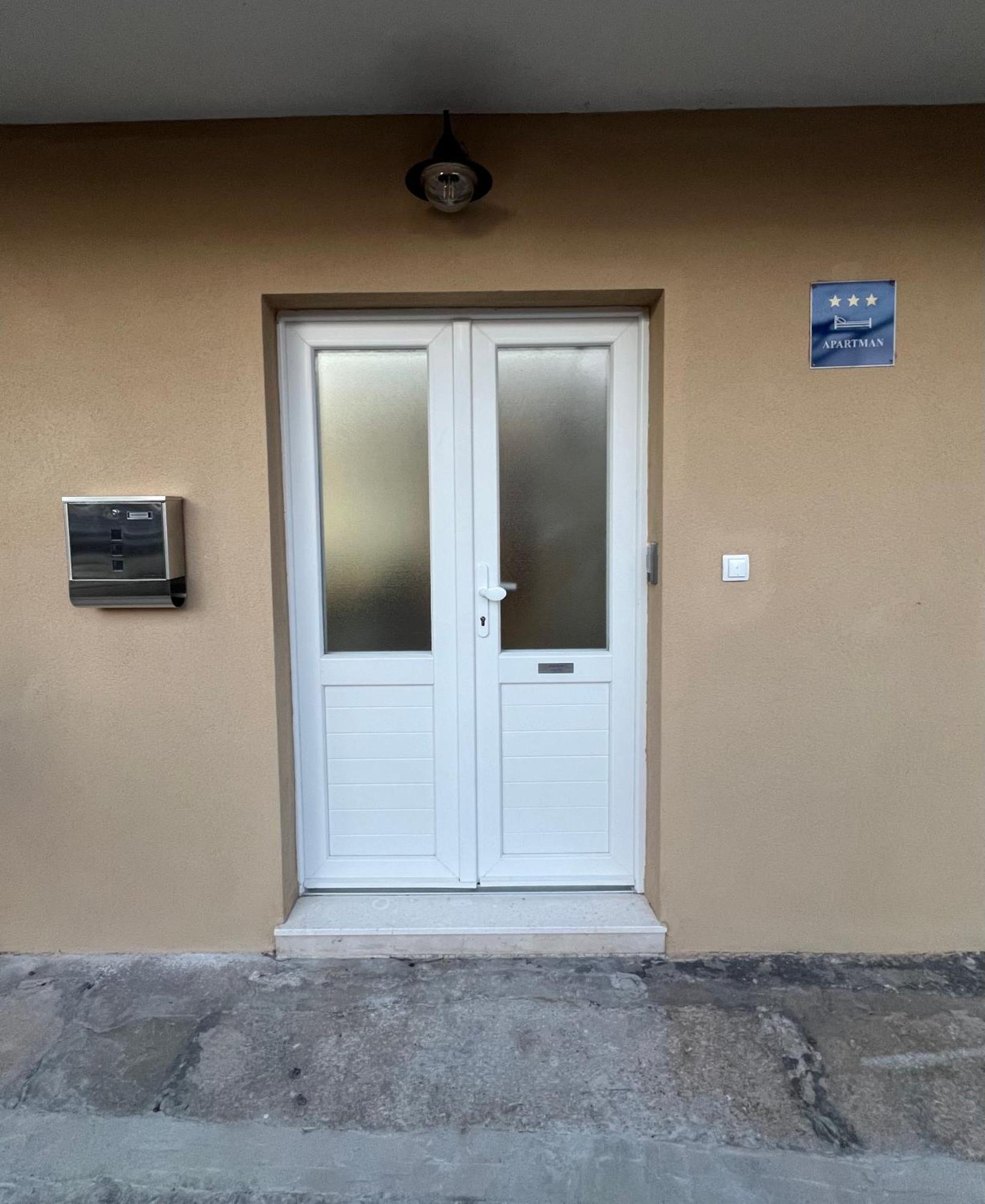 Apartmán Lady Di Makarská Exteriér fotografie