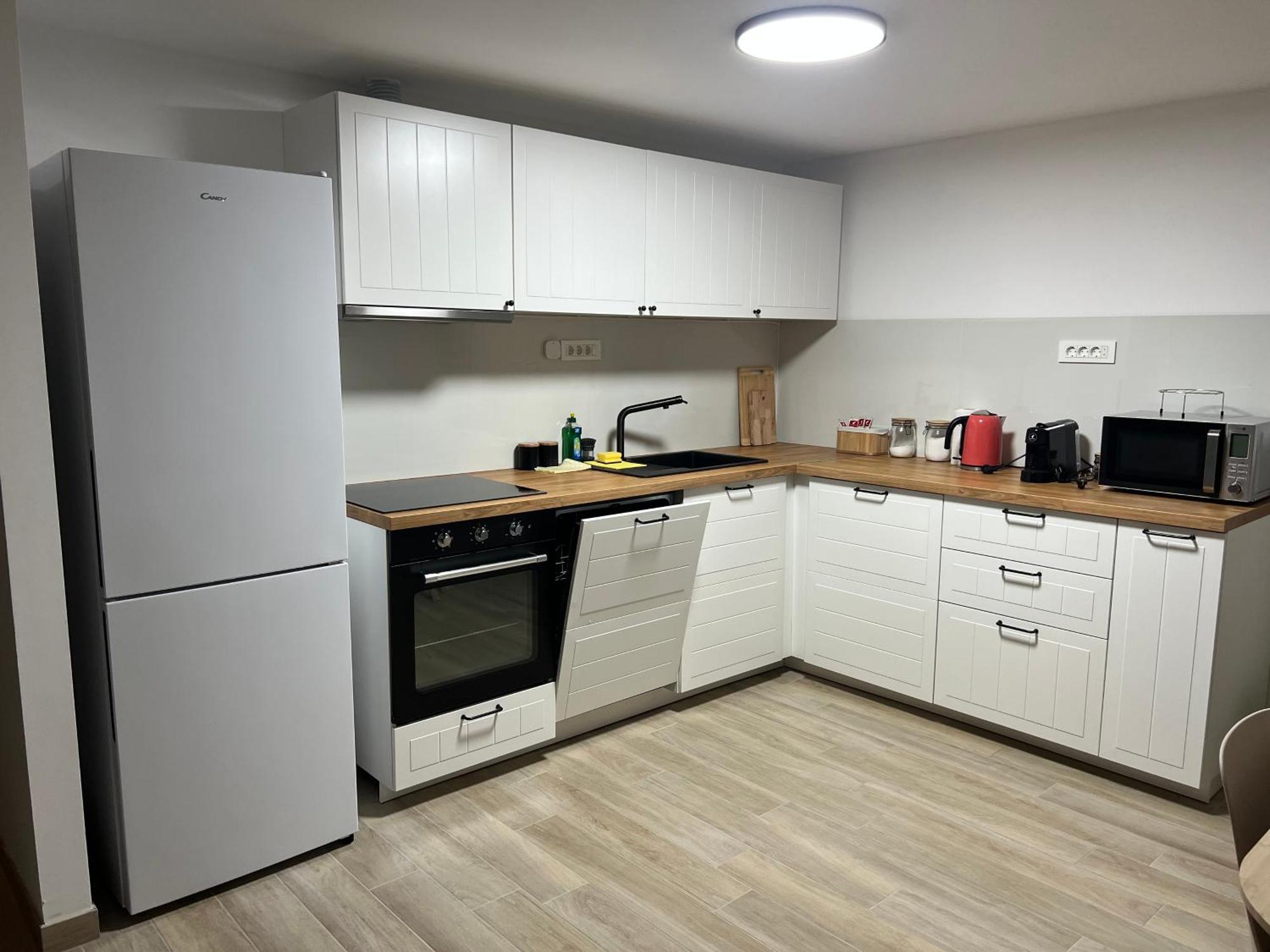 Apartmán Lady Di Makarská Exteriér fotografie